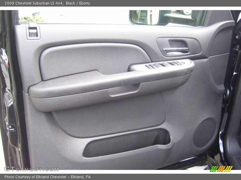 Black / Ebony 2009 Chevrolet Suburban LS 4x4