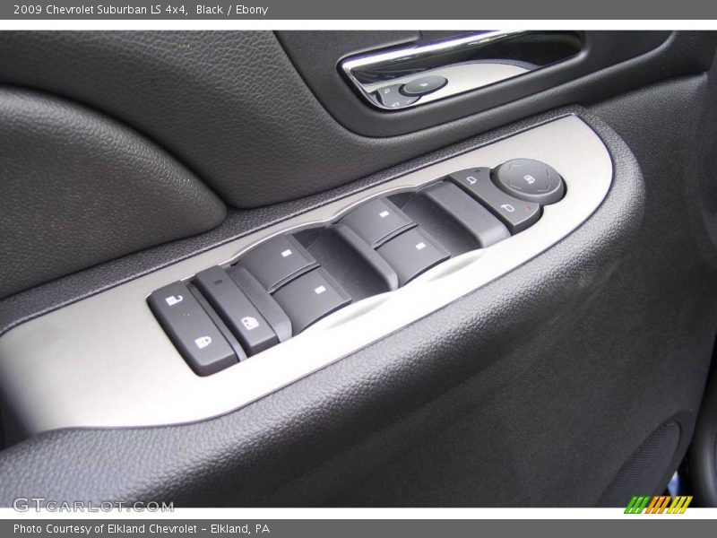 Black / Ebony 2009 Chevrolet Suburban LS 4x4