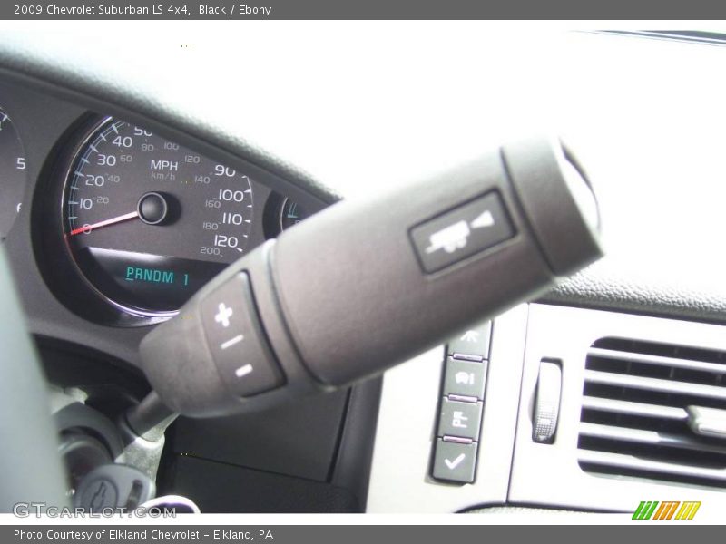 Black / Ebony 2009 Chevrolet Suburban LS 4x4