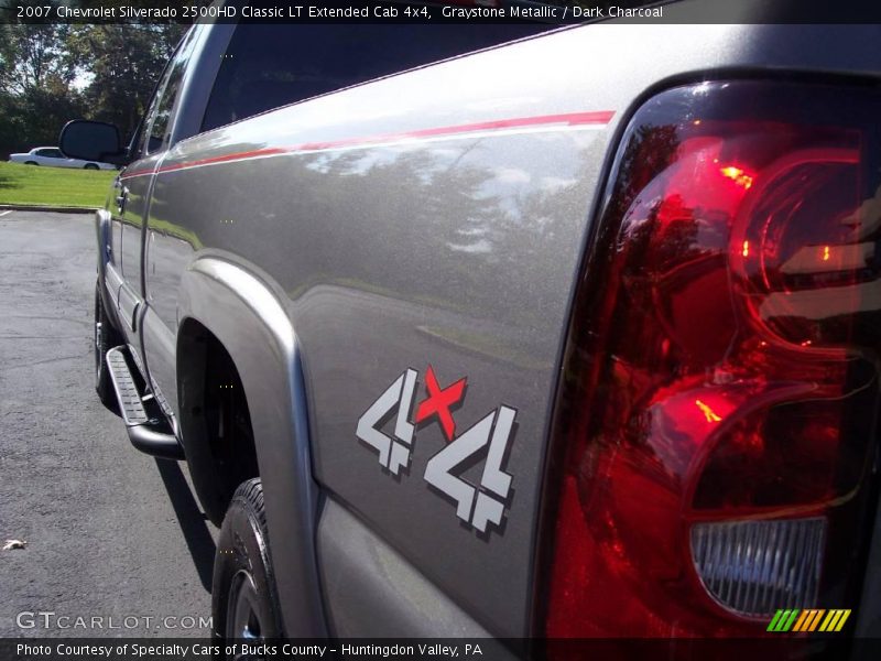 Graystone Metallic / Dark Charcoal 2007 Chevrolet Silverado 2500HD Classic LT Extended Cab 4x4