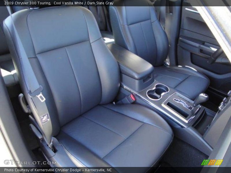 Cool Vanilla White / Dark Slate Gray 2009 Chrysler 300 Touring
