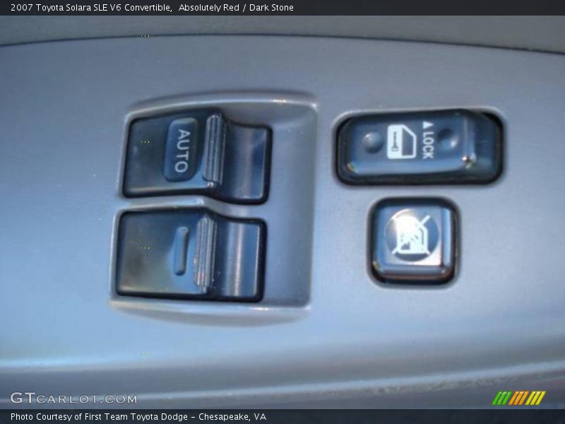 Absolutely Red / Dark Stone 2007 Toyota Solara SLE V6 Convertible