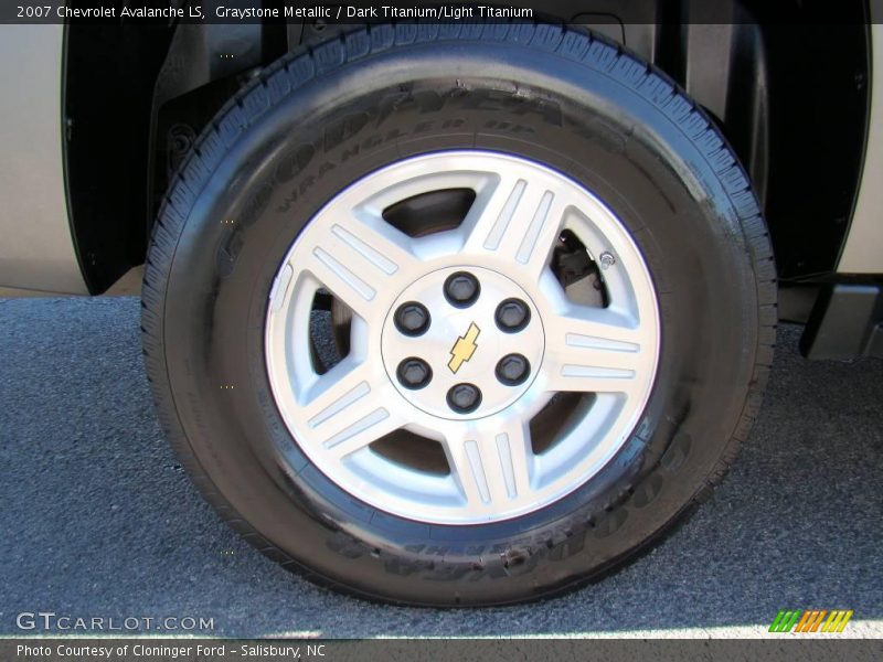 Graystone Metallic / Dark Titanium/Light Titanium 2007 Chevrolet Avalanche LS