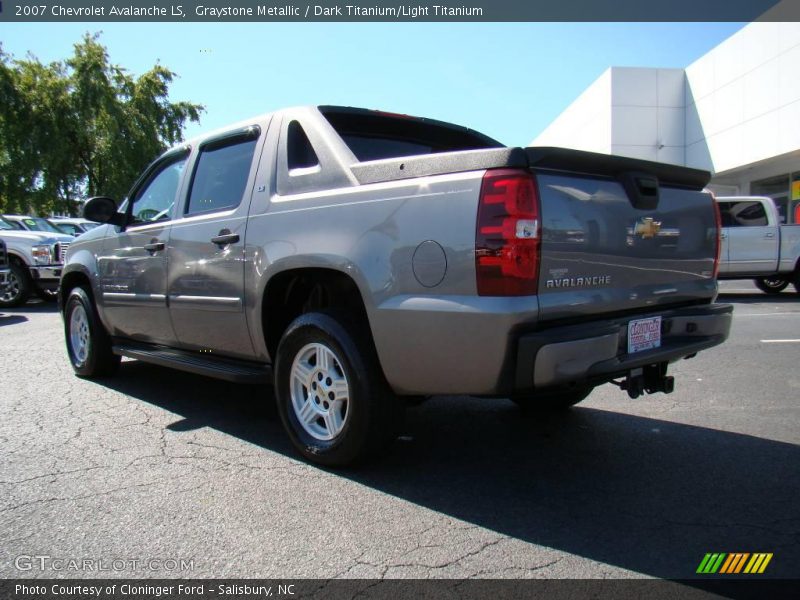 Graystone Metallic / Dark Titanium/Light Titanium 2007 Chevrolet Avalanche LS