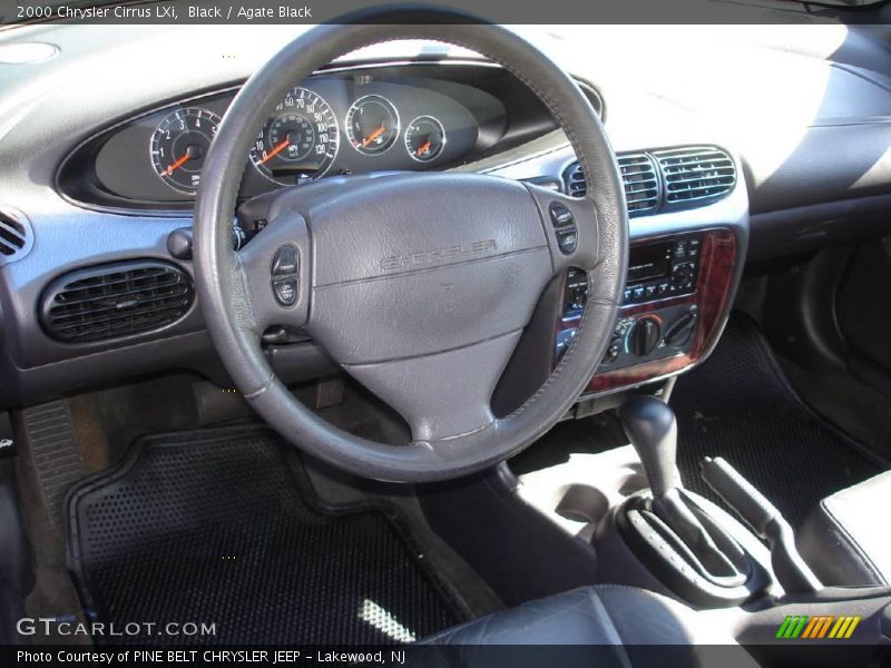 Black / Agate Black 2000 Chrysler Cirrus LXi