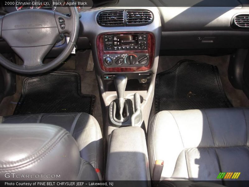 Black / Agate Black 2000 Chrysler Cirrus LXi