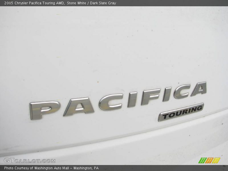 Stone White / Dark Slate Gray 2005 Chrysler Pacifica Touring AWD