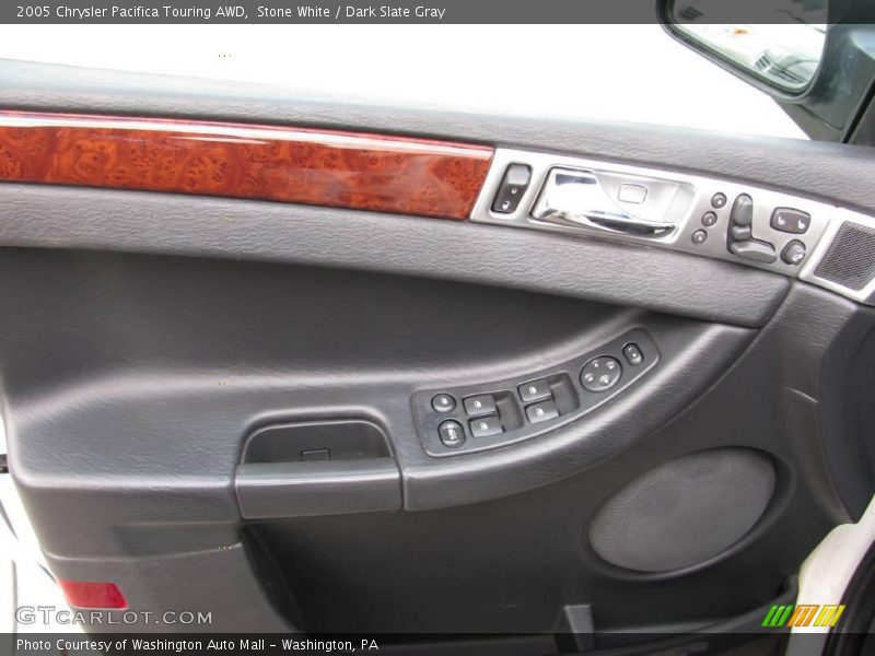 Stone White / Dark Slate Gray 2005 Chrysler Pacifica Touring AWD