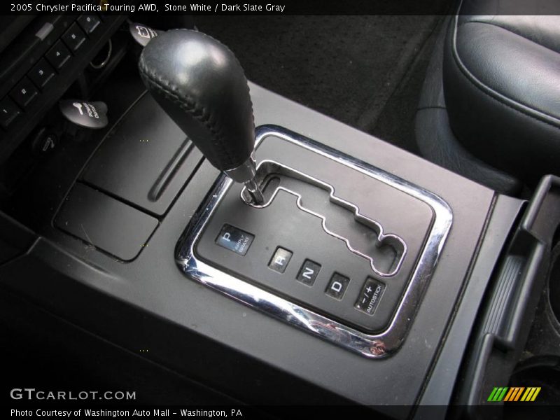 Stone White / Dark Slate Gray 2005 Chrysler Pacifica Touring AWD