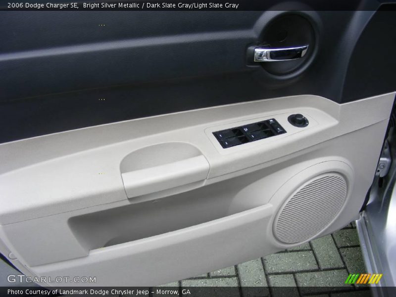Bright Silver Metallic / Dark Slate Gray/Light Slate Gray 2006 Dodge Charger SE