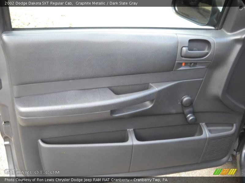 Door Panel of 2002 Dakota SXT Regular Cab