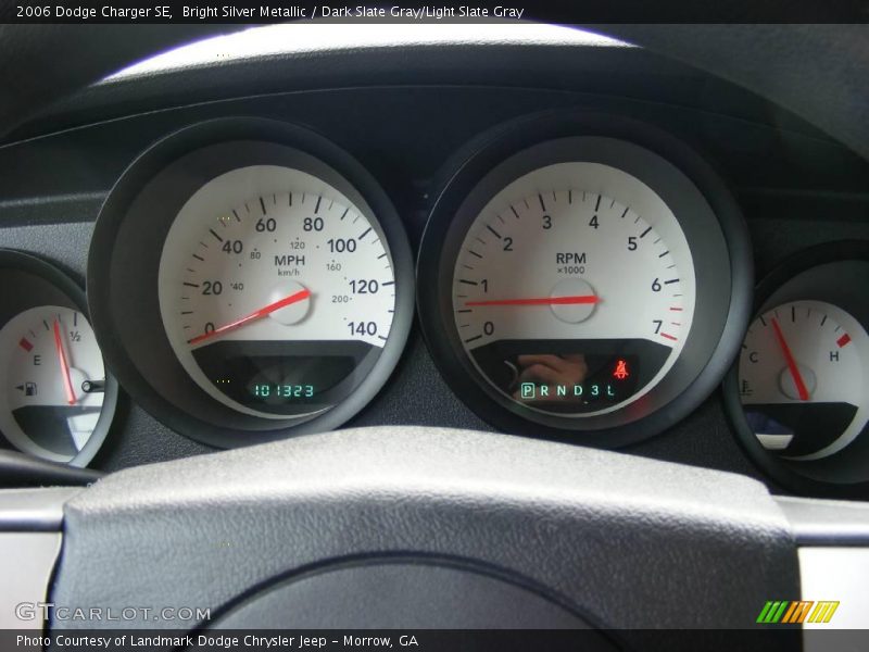 Bright Silver Metallic / Dark Slate Gray/Light Slate Gray 2006 Dodge Charger SE