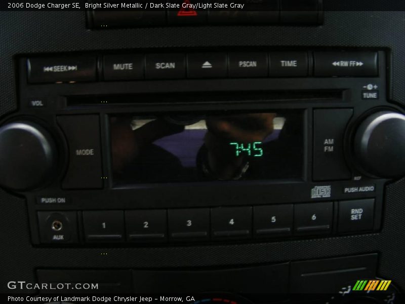 Bright Silver Metallic / Dark Slate Gray/Light Slate Gray 2006 Dodge Charger SE