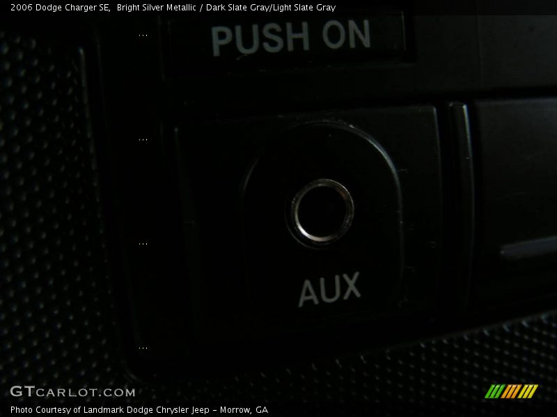 Bright Silver Metallic / Dark Slate Gray/Light Slate Gray 2006 Dodge Charger SE