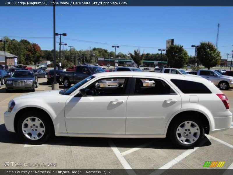 Stone White / Dark Slate Gray/Light Slate Gray 2006 Dodge Magnum SE