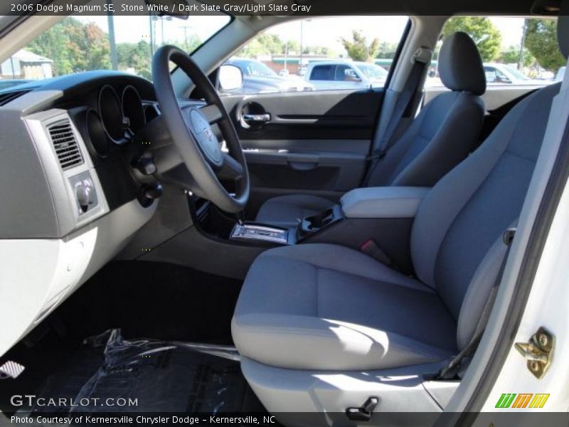 Stone White / Dark Slate Gray/Light Slate Gray 2006 Dodge Magnum SE