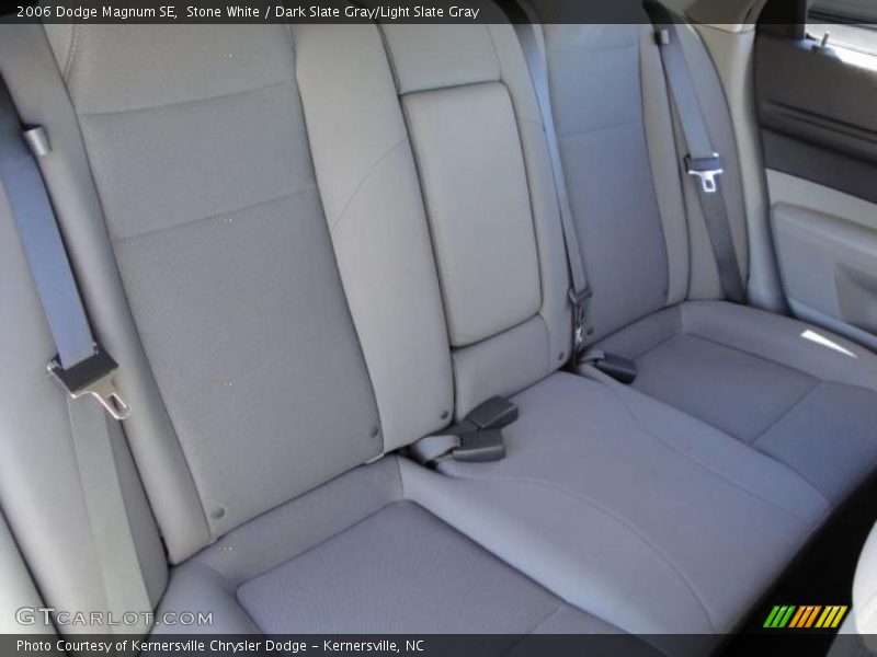 Stone White / Dark Slate Gray/Light Slate Gray 2006 Dodge Magnum SE