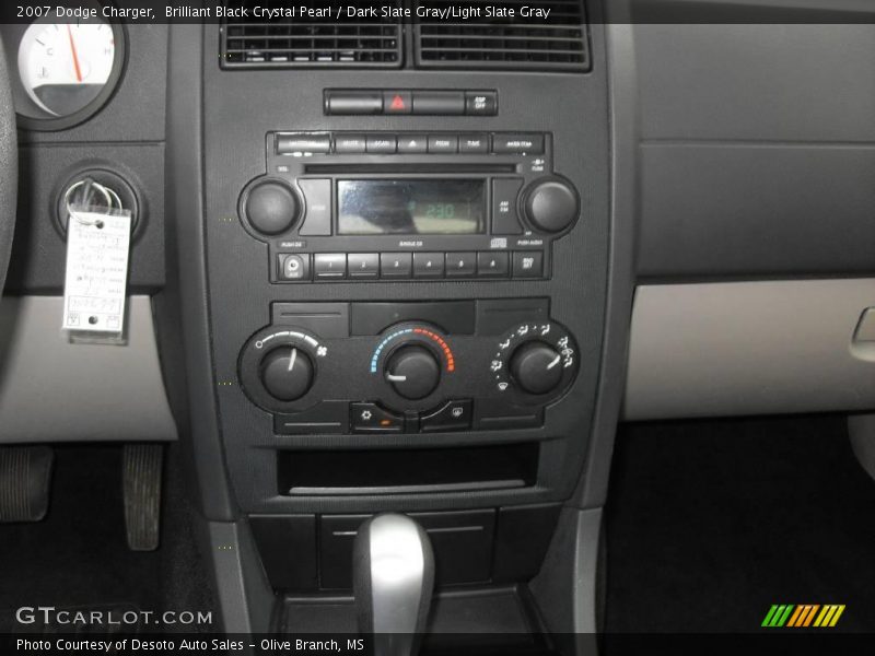 Brilliant Black Crystal Pearl / Dark Slate Gray/Light Slate Gray 2007 Dodge Charger