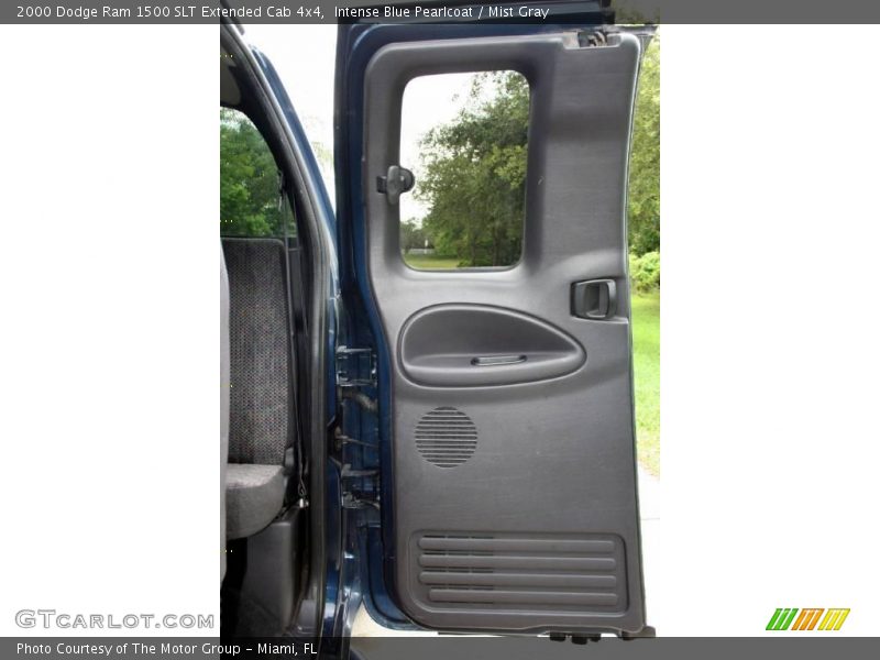 Intense Blue Pearlcoat / Mist Gray 2000 Dodge Ram 1500 SLT Extended Cab 4x4