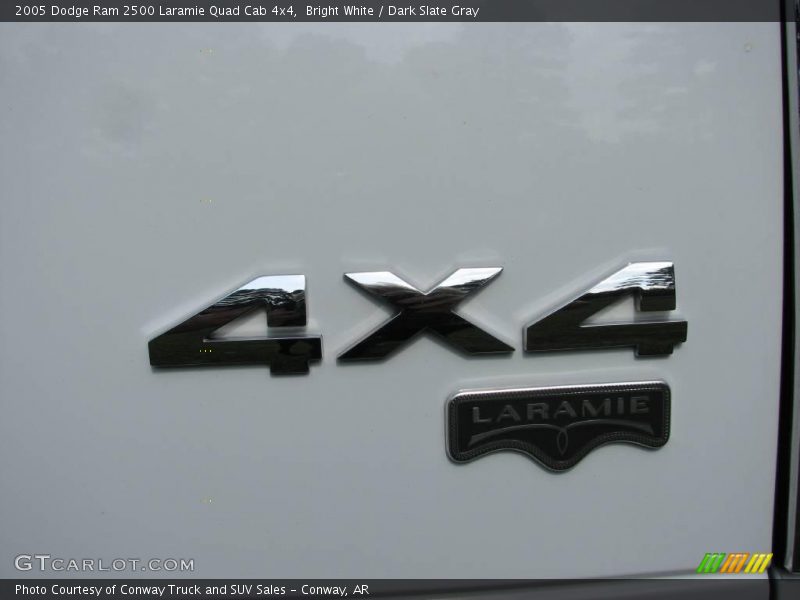 Bright White / Dark Slate Gray 2005 Dodge Ram 2500 Laramie Quad Cab 4x4