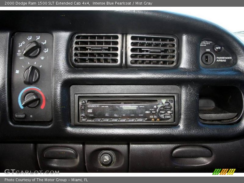 Intense Blue Pearlcoat / Mist Gray 2000 Dodge Ram 1500 SLT Extended Cab 4x4