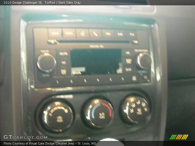 TorRed / Dark Slate Gray 2010 Dodge Challenger SE