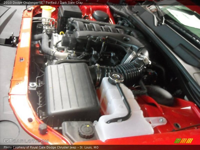 TorRed / Dark Slate Gray 2010 Dodge Challenger SE