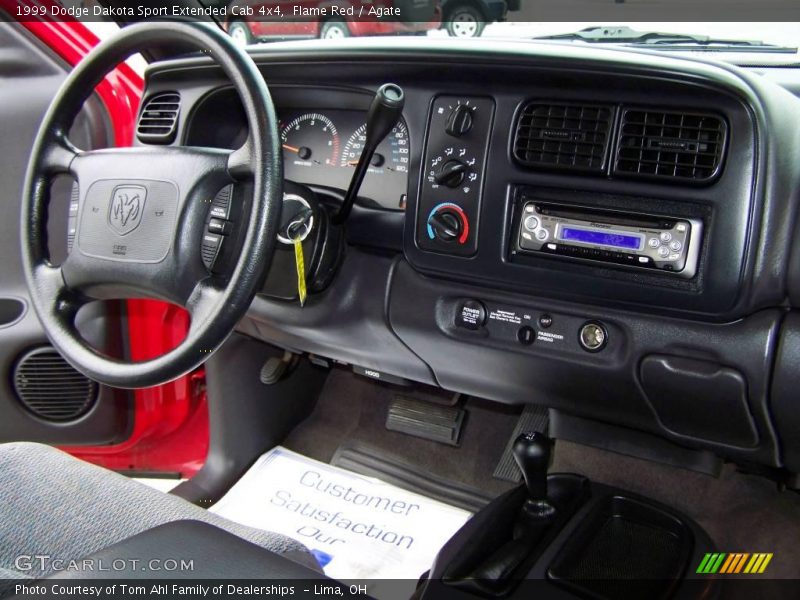 Flame Red / Agate 1999 Dodge Dakota Sport Extended Cab 4x4