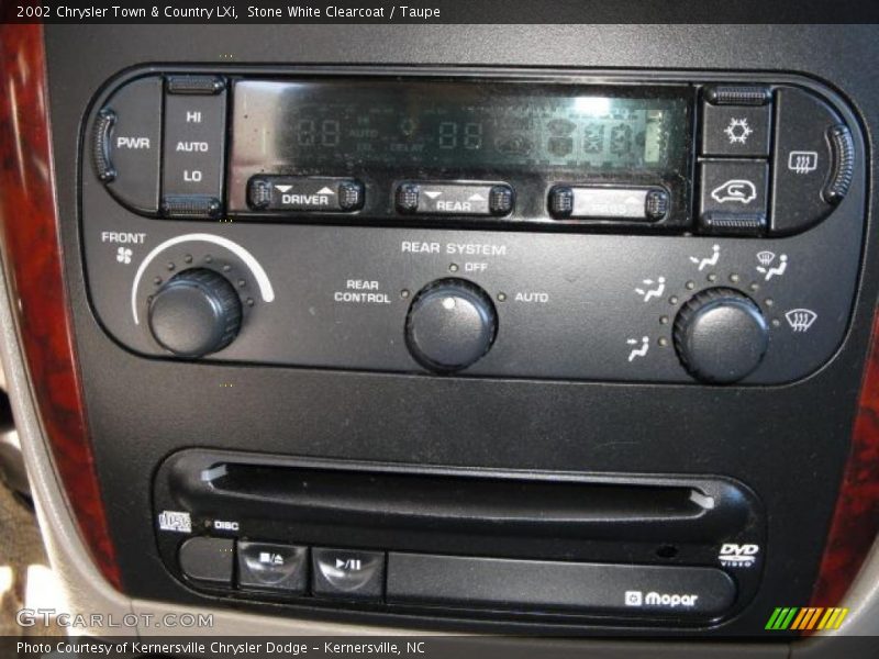 Stone White Clearcoat / Taupe 2002 Chrysler Town & Country LXi