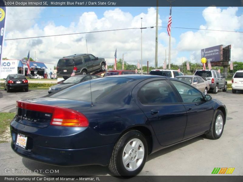 Midnight Blue Pearl / Dark Slate Gray 2004 Dodge Intrepid SE