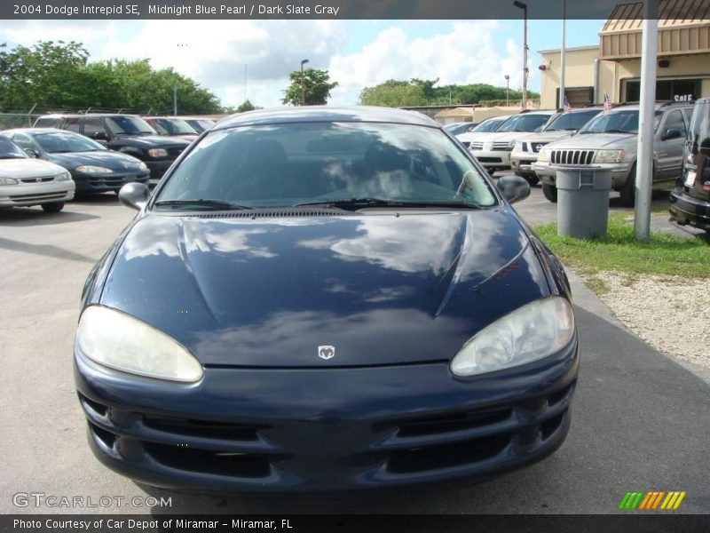 Midnight Blue Pearl / Dark Slate Gray 2004 Dodge Intrepid SE