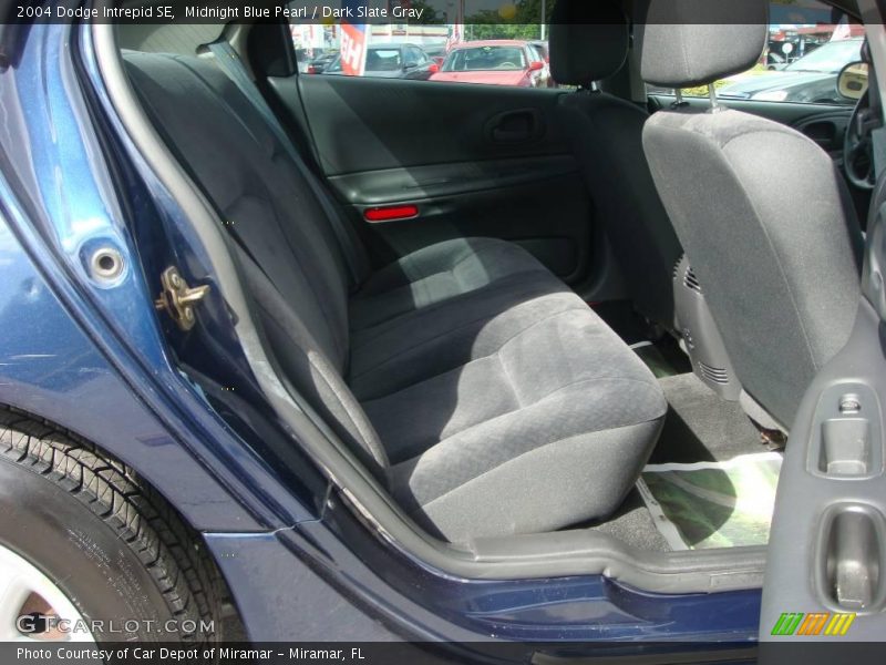 Midnight Blue Pearl / Dark Slate Gray 2004 Dodge Intrepid SE