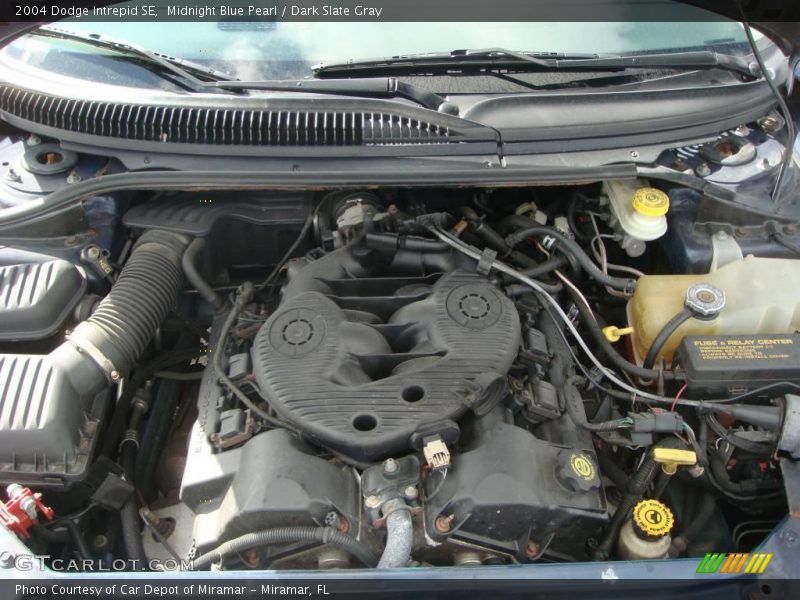 Midnight Blue Pearl / Dark Slate Gray 2004 Dodge Intrepid SE