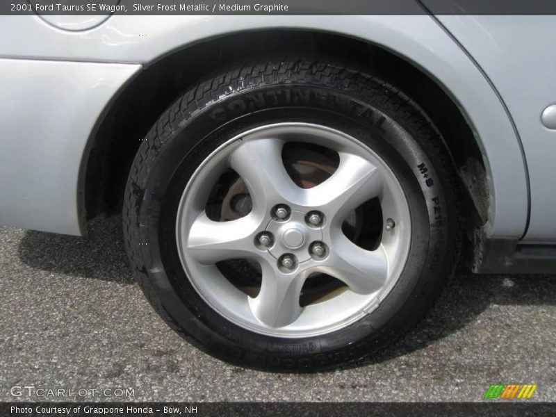 Silver Frost Metallic / Medium Graphite 2001 Ford Taurus SE Wagon
