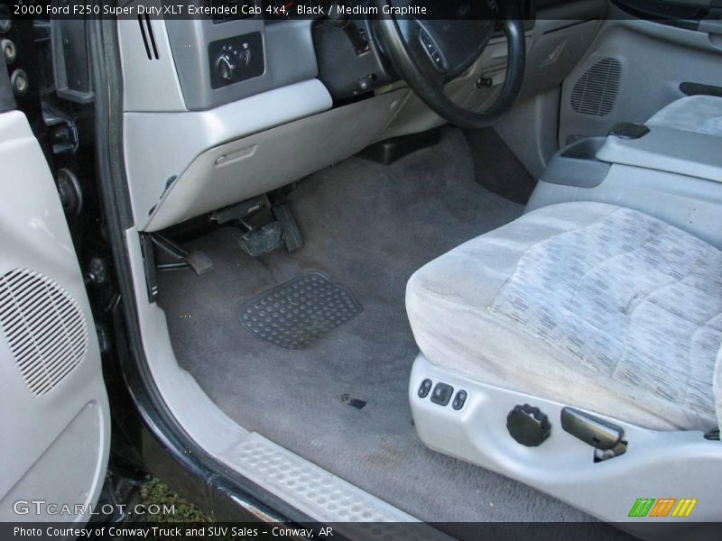 Black / Medium Graphite 2000 Ford F250 Super Duty XLT Extended Cab 4x4