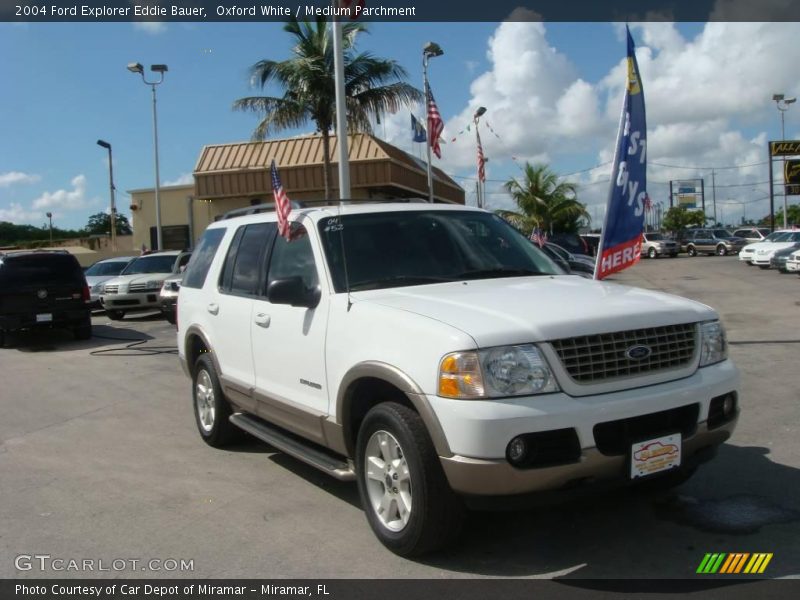Oxford White / Medium Parchment 2004 Ford Explorer Eddie Bauer