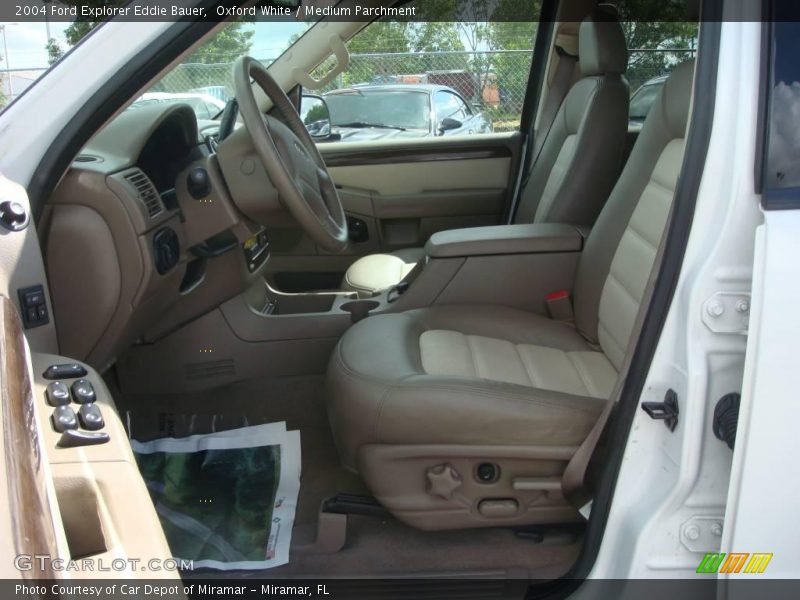 Oxford White / Medium Parchment 2004 Ford Explorer Eddie Bauer