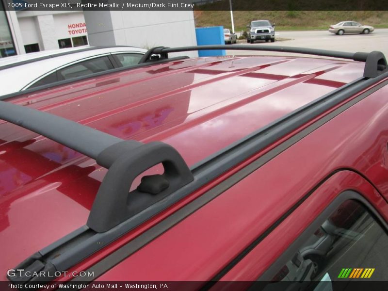 Redfire Metallic / Medium/Dark Flint Grey 2005 Ford Escape XLS