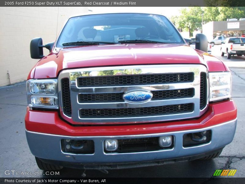 Red Clearcoat / Medium Flint 2005 Ford F250 Super Duty XLT SuperCab