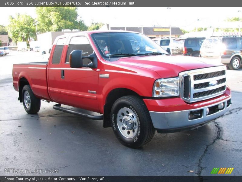Red Clearcoat / Medium Flint 2005 Ford F250 Super Duty XLT SuperCab