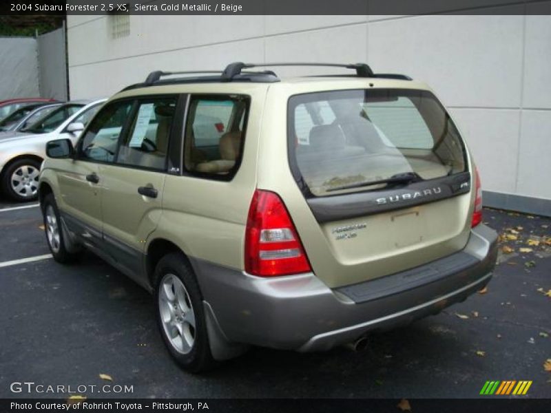 Sierra Gold Metallic / Beige 2004 Subaru Forester 2.5 XS