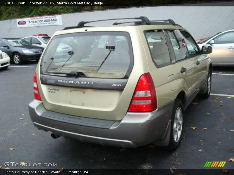 Sierra Gold Metallic / Beige 2004 Subaru Forester 2.5 XS
