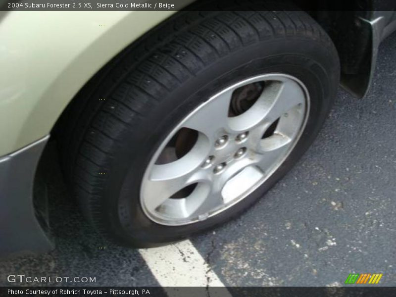 Sierra Gold Metallic / Beige 2004 Subaru Forester 2.5 XS