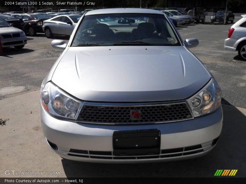 Silver Platinum / Gray 2004 Saturn L300 1 Sedan