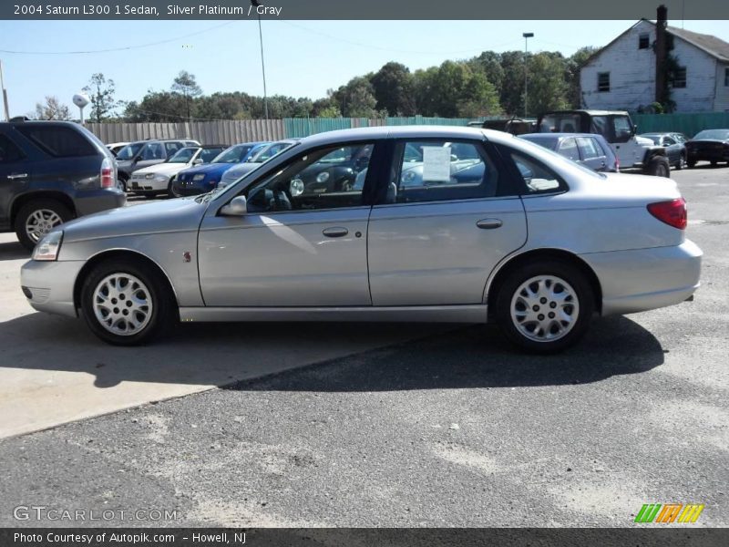 Silver Platinum / Gray 2004 Saturn L300 1 Sedan