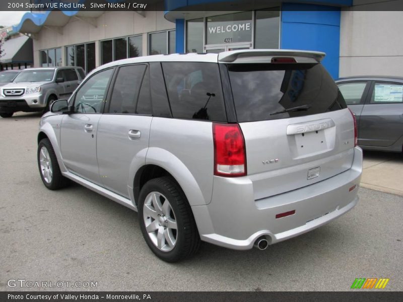 Silver Nickel / Gray 2004 Saturn VUE Red Line