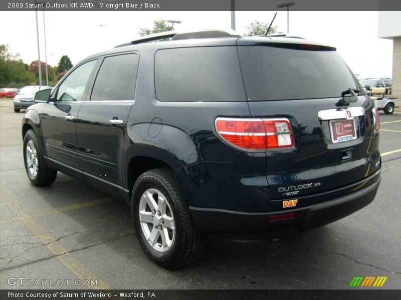 Midnight Blue / Black 2009 Saturn Outlook XR AWD