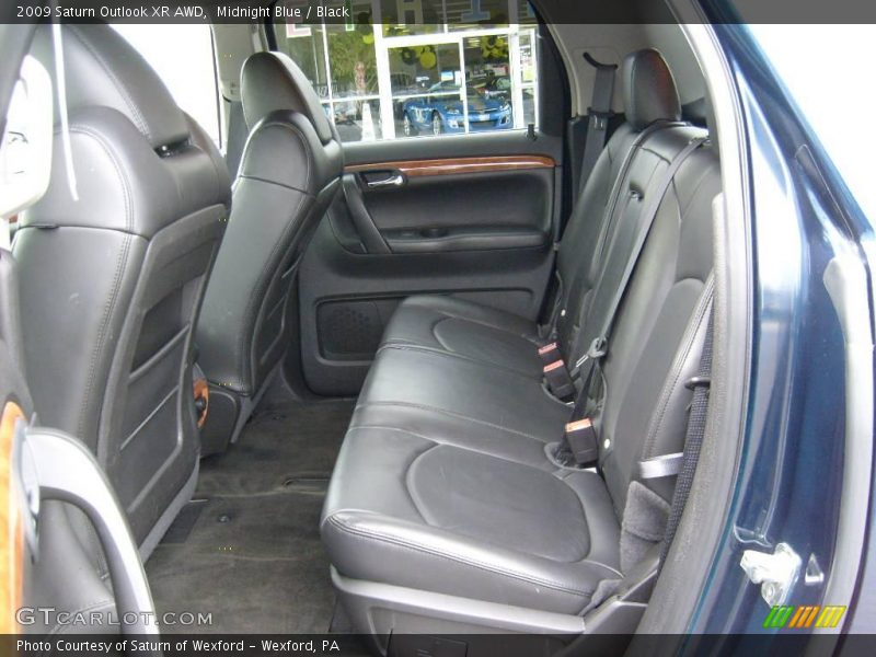 Midnight Blue / Black 2009 Saturn Outlook XR AWD