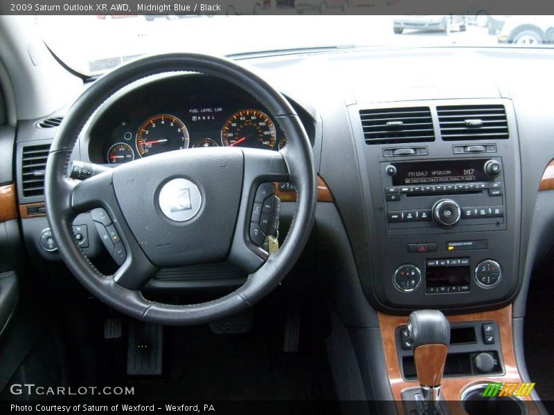 Midnight Blue / Black 2009 Saturn Outlook XR AWD
