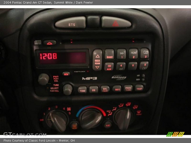 Summit White / Dark Pewter 2004 Pontiac Grand Am GT Sedan